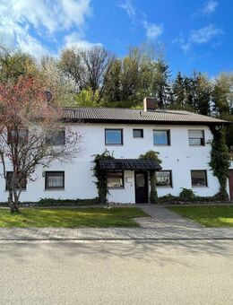 Schönes Einfamilienhaus auf größem Grundstück in ruhiger Lage - Wartenberg-Rohrbach