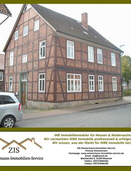 Ideal für Investoren & Handwerker: 2 vermietete Mehrfamilienhäuser - Ruhige Ortslage - mit Garten und Balkon - - Delligsen