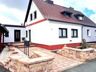 Einzugsbereit! Moderne Doppelhaushälfte mit Pool, Top-Ausstattung & großem Garten - Bitterfeld-Wolfen