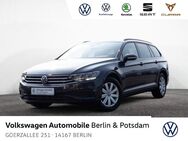 VW Passat Variant, 2.0 TDI Conceptline, Jahr 2023 - Berlin