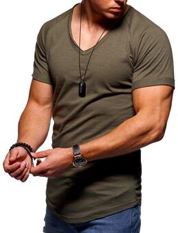 behype T-Shirt DANNY mit modernem V-Ausschnitt