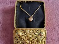 Goldkette mit Herz Anhaenger Graviert " lov " oder Herz Anhaenger mit zwei Rosen , oder Kette mit doppel Herz und 2 Ohrclips passend dazu - Pinneberg
