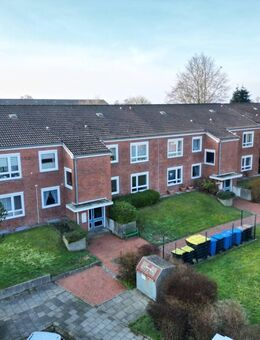 Zentrale Lage: Gepflegtes Mehrfamilienhaus mit 8 Wohneinheiten - Cuxhaven