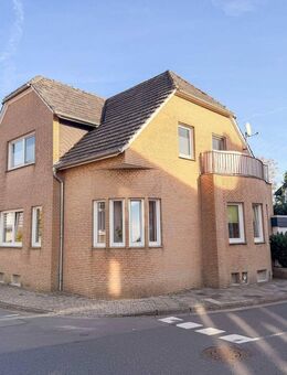 150 m² in Emsdetten: Altbauvibes + Stadtlage = Jackpot für Wohnträumer! - Emsdetten