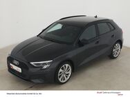 Audi A3, Sportback 35 TFSI R-C, Jahr 2022 - Wackersdorf