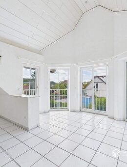 Wohnen mit viel Platz und Charme - Maisonettewohnung in ruhiger Vorstadtlage mit Gartenanteil - Pettendorf