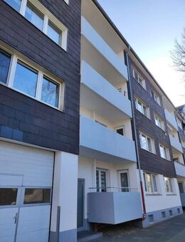 Vermietete Dachgeschosswohnung in Duisburg Hamborn - Duisburg