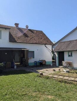 Günstige Doppelhaushälfte mit guter Rendite - Schierling