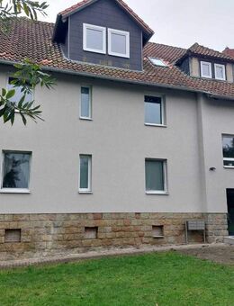 8,8% Rendite: Modernisiertes 6-Parteien MFH (3-Fach-Vergl., neue Therme, uvm) - Jerxheim