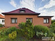 Kapitalanlage: Einfamilienhaus in Fürstenwalde mit Wohnungsrecht - Fürstenwalde (Spree)
