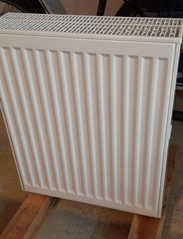 Kermi Ventilheizkörper, x2 Profil-V, Typ 33, 600 x 500 15 (H x L x T), rechts Ventil - Karlsruhe