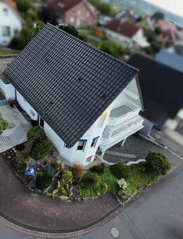 Energieeffizientes 3 Familienhaus in Bad Emstal-Sand - Bad Emstal