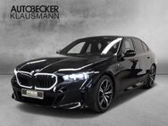 BMW 530, EU6e e Limousine M Sport Pro LMR 20 Hifi, Jahr 2024 - Krefeld