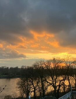 Traumhafte Eigentumswohnung mit fantastischen Rheinblick - Düsseldorf
