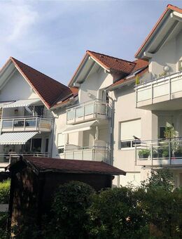 *Sehr gepflegt - 2,5 Zimmer - Kücheneinrichtung - Süd-West-Loggia - Bad mit Fenster - TG-Stellplatz* - Nürnberg