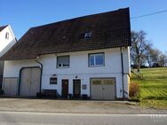 Haus mit großem Garten, Stall und Scheune... - Epfendorf