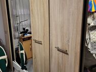 Kleiderschrank zu verkaufen - Guben