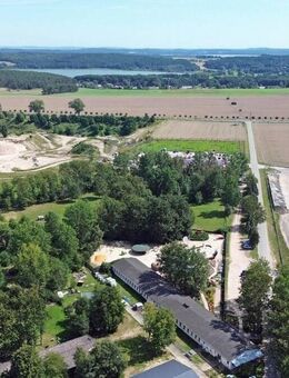Vielseitige Gewerbeimmobilie auf Usedom - Flexibel nutzbar mit Option zur Fortführung bestehender Ausstellung - Pudagla