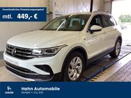 VW Tiguan, 2.0 TDI Elegance IQ LIGHT, Jahr 2021 - Niefern-Öschelbronn