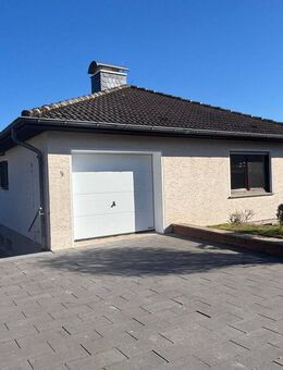 Frisch renoviert und chic - Bungalow mit Einliegerwohnung! - Detmold