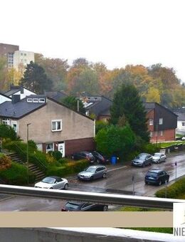 Nette Mieter gesucht für 3 Zimmer KDB mit Balkon und Aufzug! - Wülfrath