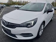 Opel Astra, 1.2 K Elegance Lenk, Jahr 2022 - Rüsselsheim