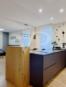 Moderne, neuwertige 3-Zimmer-Wohnung in verkehrsgünstiger Stadtrandlage - Kirchheim (Teck)