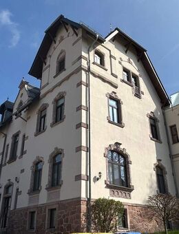Mehrfamilienhaus-Villa im Denkmalschutz in A-Lage am Universitätsstandort Mittweida in 1A-Zustand - Mittweida