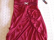 Cocktailkleid, Abiballkleid, Kleid, Gr. S bzw. ca. Gr. 36, rot, nicht getragen, NEU - Hamburg