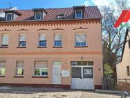 Mehrfamilienhaus mit 3 Wohneinheiten, Stellplätze u.v.m. direkt an der Ihle in Burg - Burg (Sachsen-Anhalt)