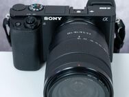 Sony Alpha 6000 + APS-C-Objektiv SEL18135 - neuwertig ohne Gebrauchsspuren - Hamburg