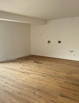 komplett sanierte Wohnung in Oerlenbach! - Oerlenbach