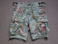 Jetlag Cargo Shorts Floral Green Flower Hawaii W32 Größe M - Niddatal