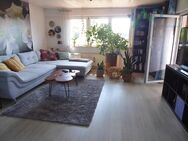 Lichtdurchflutete 3 Zimmer Wohnung mit Balkon und toller Dachterrasse in ruhiger Lage - Selters (Taunus)