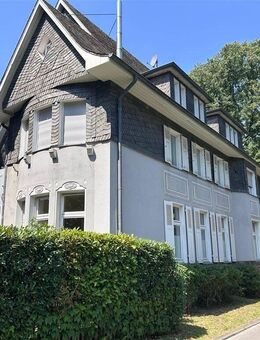 Wohnen in Premium Lage in denkmalgeschützter Villa am Grafenbusch - Oberhausen