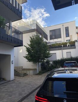 möblierte Penthouse-Wohnung in Wü-Bestlage sofort zu vermieten - Würzburg