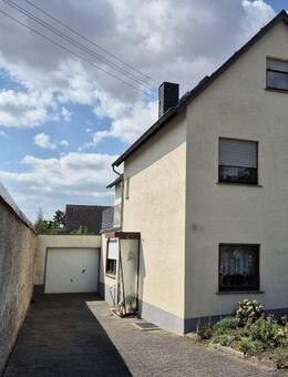 Gepflegtes Einfamilienwohnhaus mit Garten und Garage in Polch - Polch