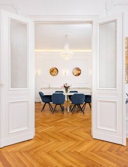 Charmanter Altbau vereint mit modernem Luxus - 4 Zimmer Wohnung in Wilmersdorf - Berlin