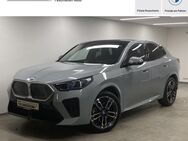 BMW iX, 2 xDrive30 M Sportpaket HK-HiFi, Jahr 2023 - Rosenheim