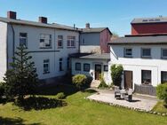 Großzügiges Mehrgenerationenhaus mit Nebengebäude - Nähe Barther Hafen - Barth