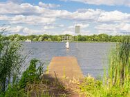 Seltene Seevilla mit privatem Anlegesteg auf einzigartigem Wassergrundstück - Werder (Havel)