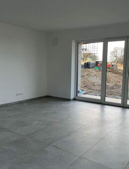 **Helle Souterrain - Wohnung mit Stil !** - Waldbröl