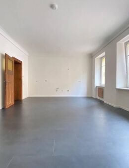 2-Zimmer-Wohnung mit großzügigem Wohn-/Essbereich mit offener Küche! - Döbeln