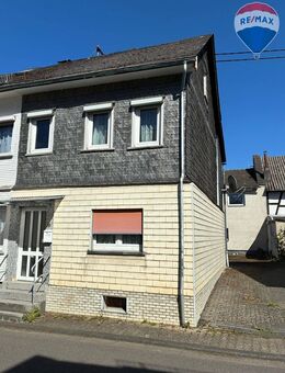 Einfamilienhaus mit Potenzial für Handwerker - Charlottenberg