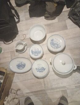 Biete dieses alte Geschirr an - Eisleben (Lutherstadt)