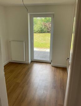 Leben im Grünen - Reiheneinfamilienhaus mit tollem Vorgarten, am Stadtrand von Paderborn - Paderborn