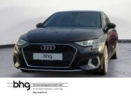 Audi A3, Limousine advanced A3 Limousine advanced 30 T, Jahr 2022 - Balingen