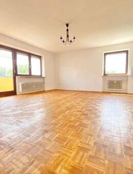 Freilassing: Helle 3-Zi.-Whg. mit Süd-Balkon im 2. OG, mit Blick nach Osten, Süden u. Westen. - Freilassing