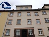 Moderne 2-Raum-Wohnung mit Tageslichtbad und verglasten Balkon zu vermieten! - Zeitz