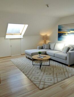 Gemütliche 3-Zimmer-Wohnung im Dachgeschoss mit Loggia - Ostfildern